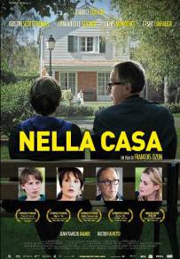 Nella casa